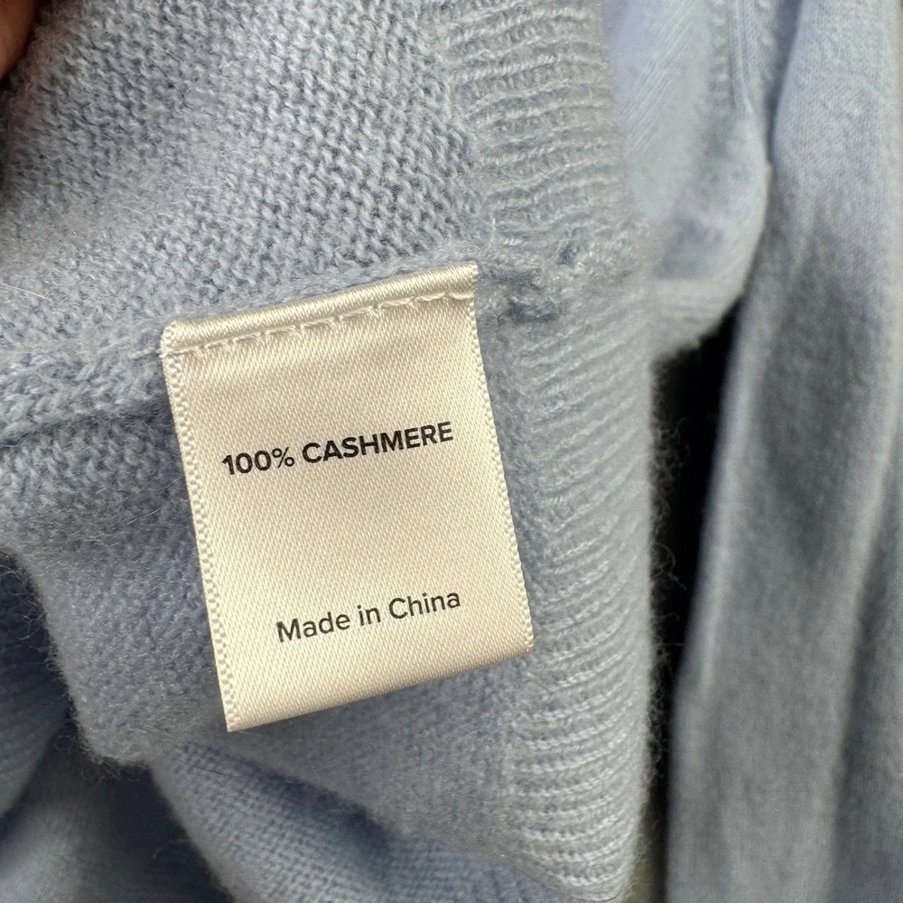 Evereve Cashmere Sweater Womens XS Light Blue V-Neck Long Sleeve Raglan Knit